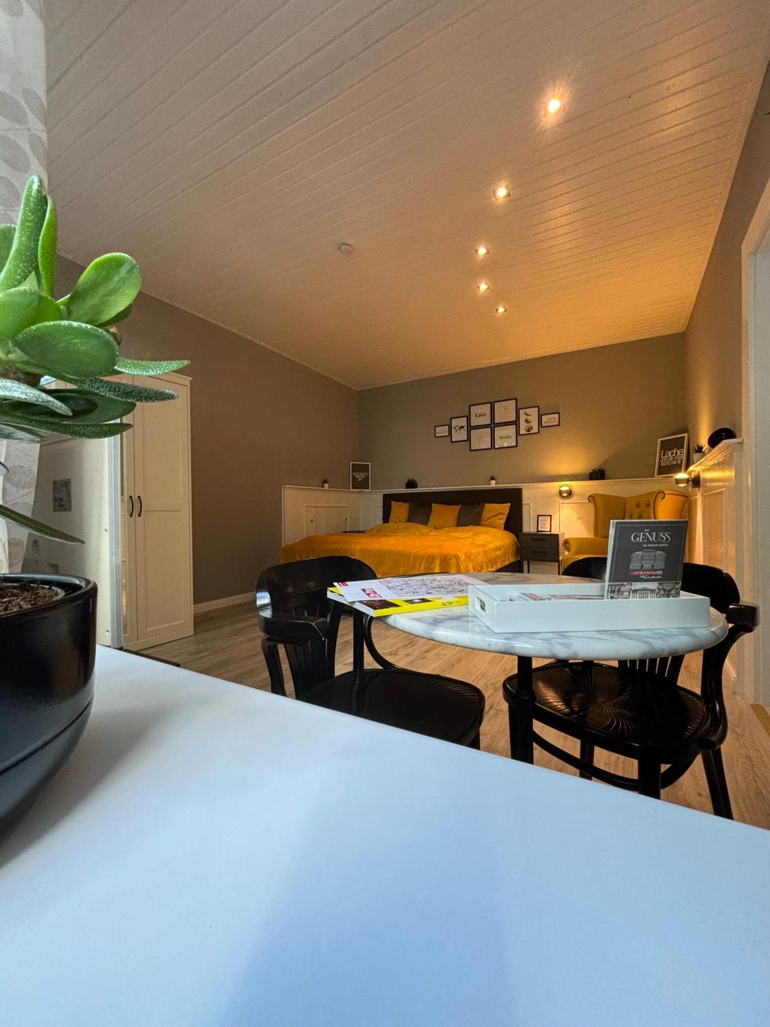 Urban-Elegance Silent-Garden Apartment Vienna Exterior photo